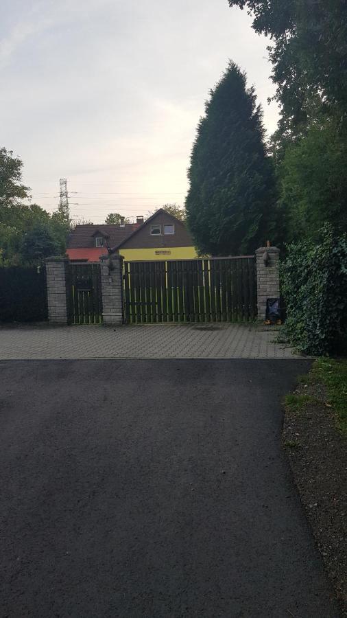 Turystyczny Apartament Na Poddaszu Skoczow Exterior photo